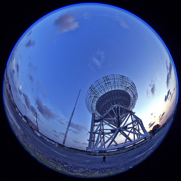 Astronomy Case-Sicon Modular UPS Applied to the World’s Largest Single-aperture Telescope Base